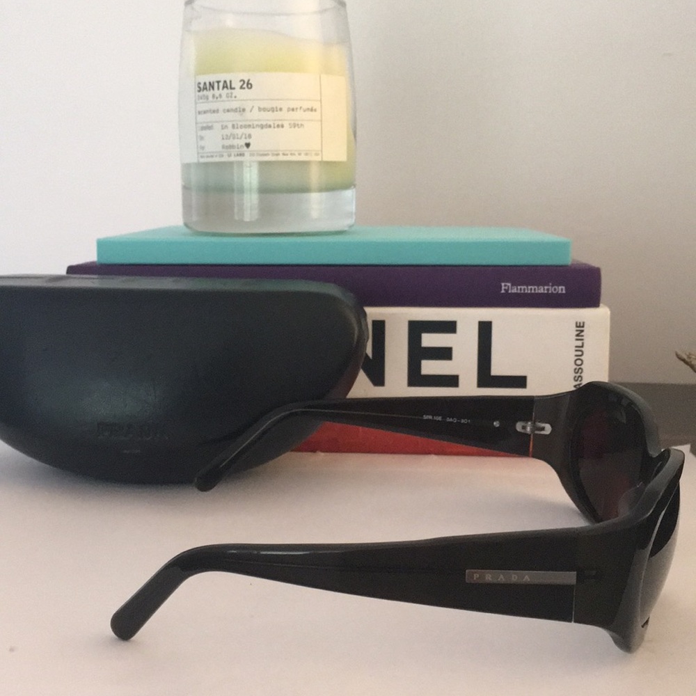 Prada sunglasses - Picture 2 of 5